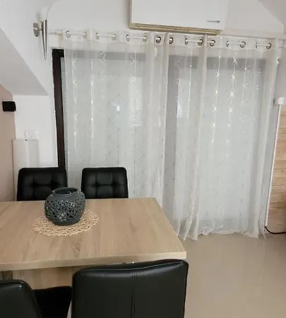 Twins Markovic Apartment